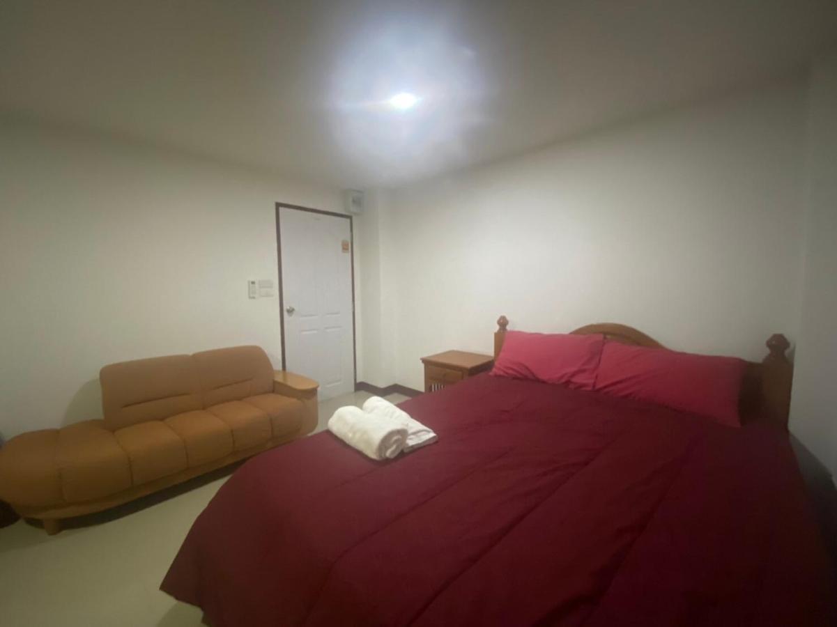 Oyo 1135 Triple A Residence Chiang Mai Eksteriør bilde